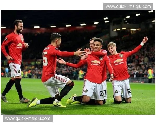 欧协联首轮：激情拉开帷幕，黑马与巨星谁将登场？