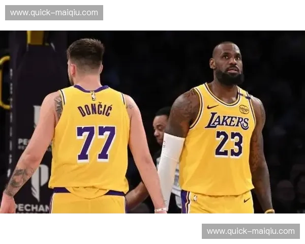 猛龙vs湖人直播：一场不容错过的篮球盛宴，历史恩怨与未来荣耀在此交织